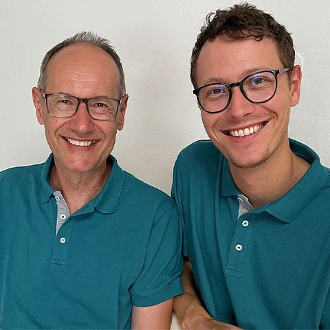 Zahnärzte Dr. Michael und Dr. Maximilian Knoll